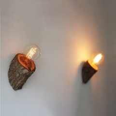 Woodpecker timber stump wall llght
