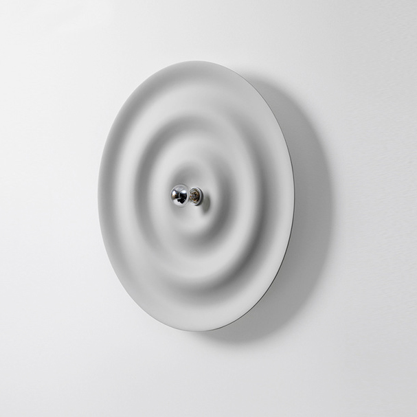 Alma Wall Lamp